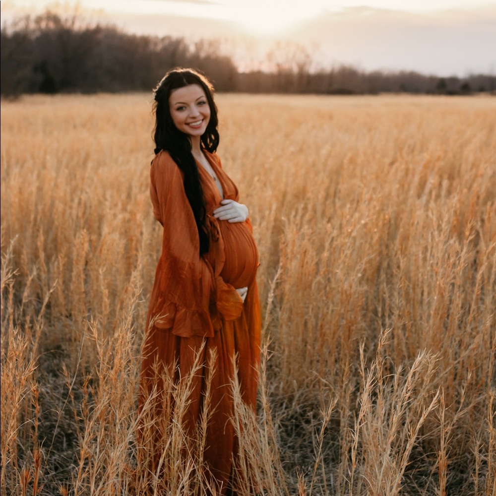 Maternity photoshoot dress